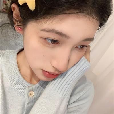 母亲的双眼